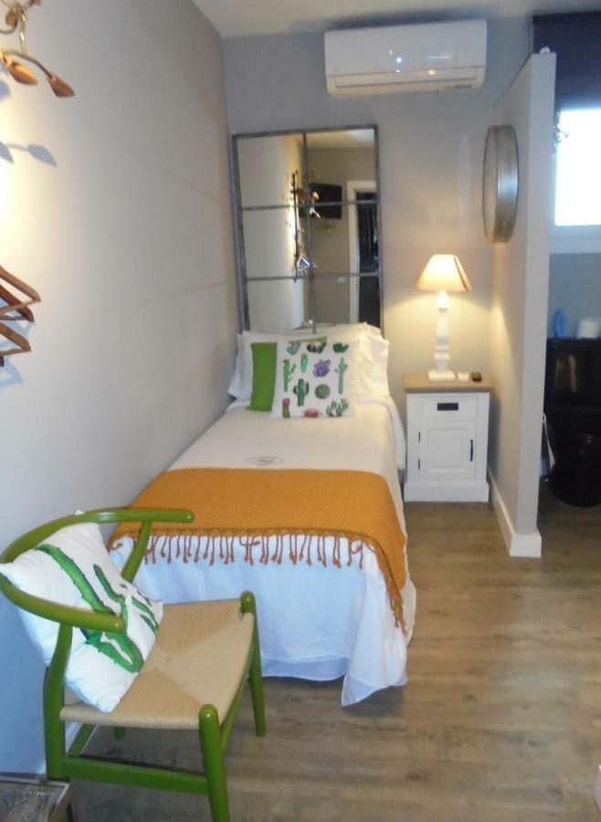 Chambre Simple avec Salle de Bains