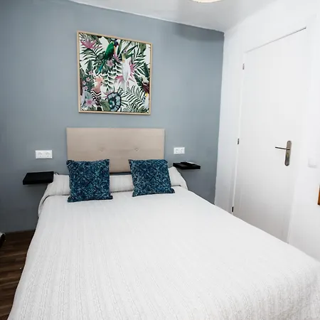 Hostal The Monkey Room-3