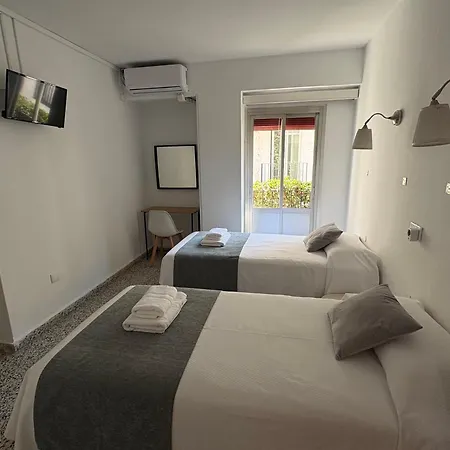 Hostal Paco Marbella-2